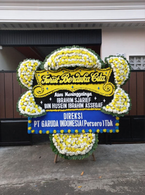 Papan Bunga Duka di Sarirejo