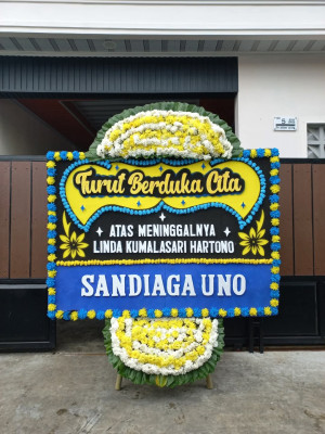 Papan Bunga Duka di Sarirejo