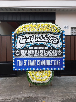 Papan Bunga Duka di Sarirejo